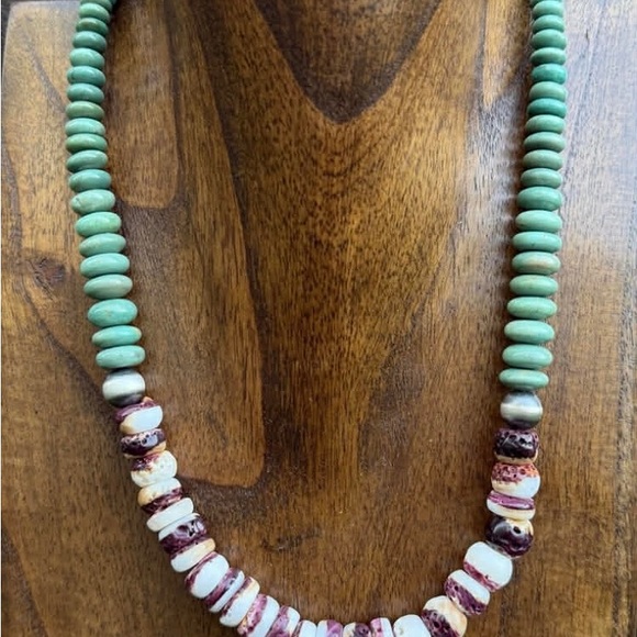 Sterling Silver Green Turquoise Purple Spiny Oyster Bead Necklace. 19 Inch